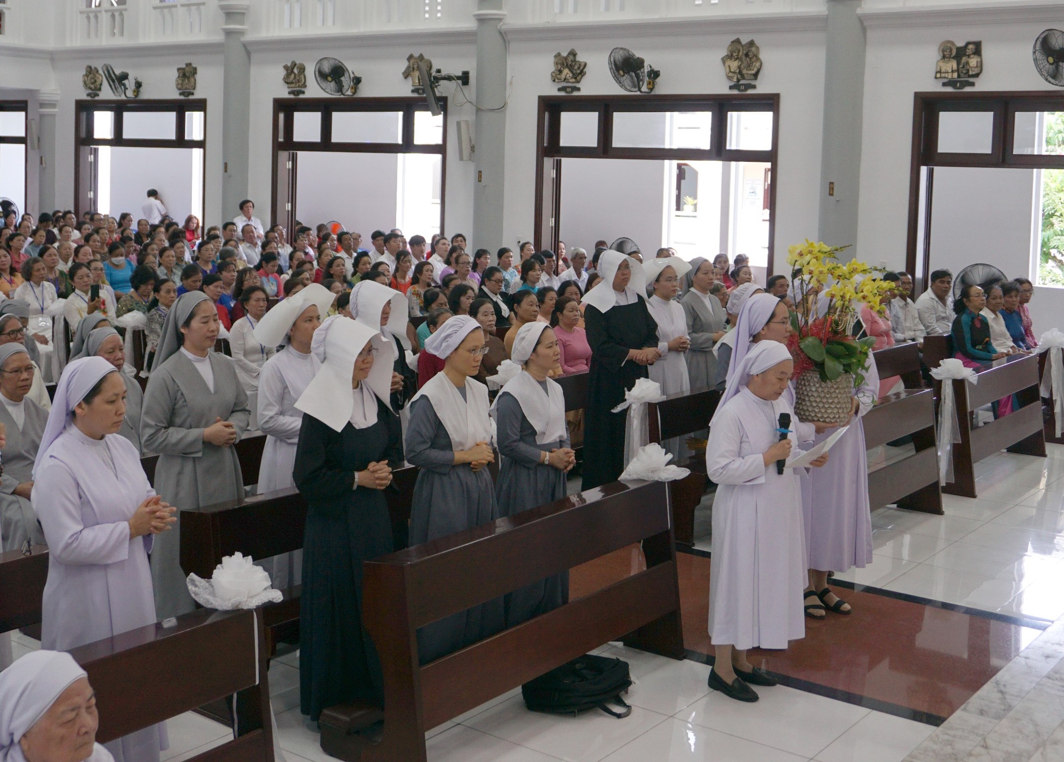 Kỷ niệm 60 năm thành lập dòng Thánh Phaolô thành Chartres